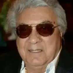 گلپا عشق باید پا در میونی کنه