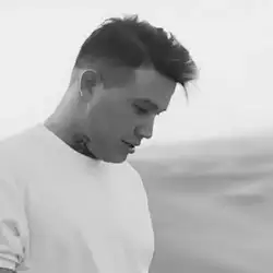 علی احمدیانی قشنگ بی دس خوش ایول