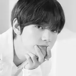 تهیونگ Love Me Again