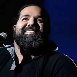 رضا صادقی نوافن