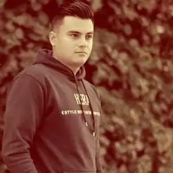 رامین کرمی امشو مسم داسه سرم توام فراموشت بکم