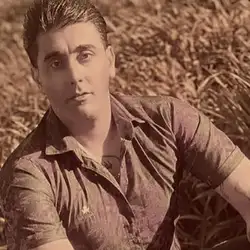 سعید کریمی تاج سرم چند سالیه دربه درم