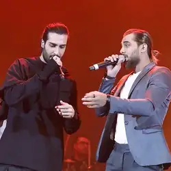 ماکان بند میخوام این آهنگو به تو تقدیم کنم