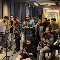 دانلود آهنگ رضا شیری نیومدی نیومدی رضا شیری نیومدی نیومدی